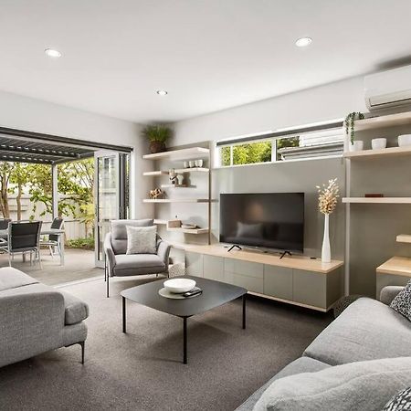 Convenient Urban Townhouse 2 Carparks Available Apartment Christchurch Luaran gambar