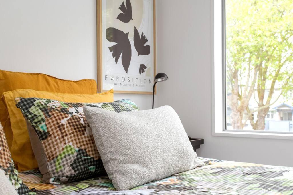 Convenient Urban Townhouse 2 Carparks Available Apartment Christchurch Luaran gambar